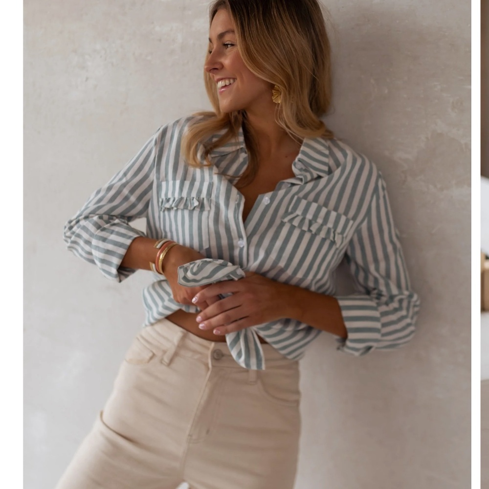 Easy Clothes Praia White Shirt With Green Lines
